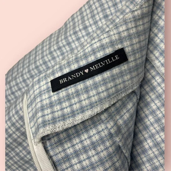 Brandy Melville Plaid Mini Skirt - Picture 4 of 7